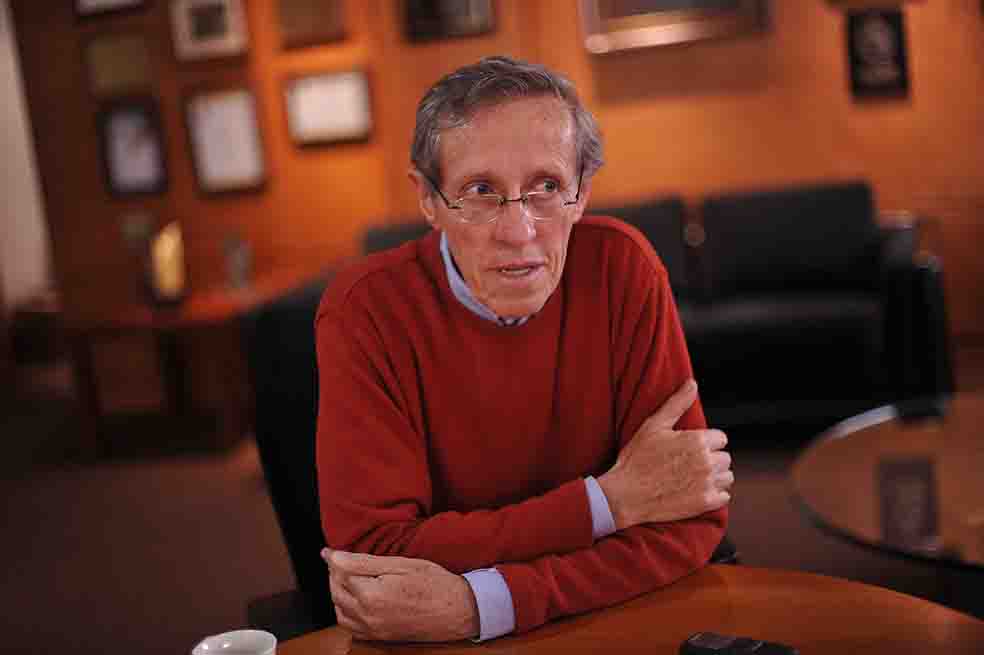 El senador Antonio Navarro presentó la propuesta de una papeleta por la paz. / Archivo