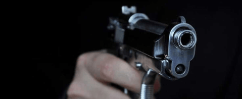 ¿Qué significa soñar que me disparan? ¿Se aproxima una muerte?
