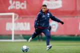¿Alexis Sánchez estará o no contra Colombia? Desmintieron supuesta enfermedad