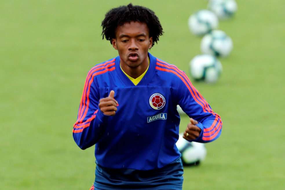 Cuadrado, durante el entrenamiento de este jueves en la capital colombiana. / EFE