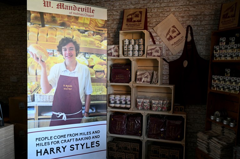 Holmes Chapel, el pueblo donde Harry Styles sigue siendo el chico que vendía pan