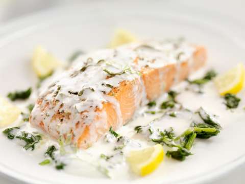 Lunes de salmón cremoso para el almuerzo