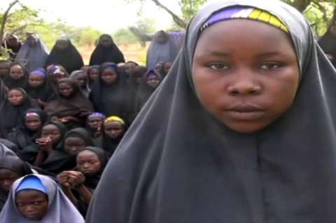 ¿Quedaron en el olvido las 200 niñas secuestradas por Boko Haram?