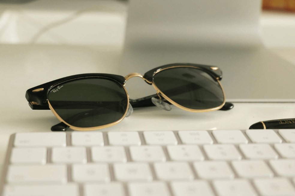 Estas son las tendencias en gafas de sol para regalar en Amor y Amistad