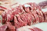 ¿Por qué no se deben guardar las carnes en bolsa de plástico en la nevera?