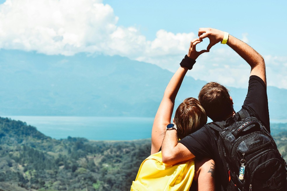 Si quieres aumentar tus posibilidades de encontrar un amor verdadero y duradero, fíjate en lo signos del zodiaco conocidos por su lealtad y fidelidad.