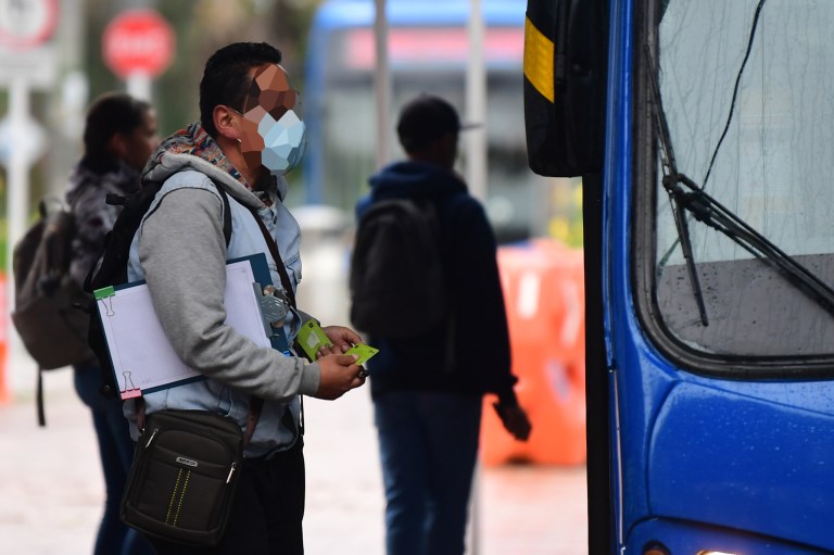 Revender pasajes del SITP y Transmilenio: ¿dónde está el delito?