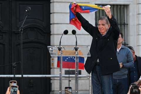 Edmundo González condenó la alerta roja que pidió Venezuela a la Interpol
