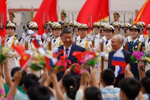 Xi se reunió con Putin en China y alertó sobre el riesgo de que regrese “la ley de la selva”
