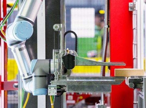 Grandes empresas admiten que la IA está detrás de miles de despidos en el mundo