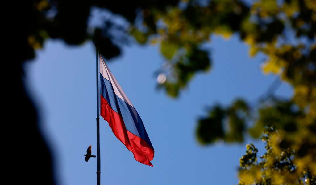 Berlin (Germany), 18/04/2024.- The Russian flag flies on the Russian embassy in Berlin, Germany, 18 April 2024. The Office of the Attorney General on 18 April 2024 issued a press release syaing that two German-Russian nationals were charged with intelligence activities and membership in the foreign terrorist organization "People's Republic Donezk (VRD)". The two men were arrested on 17 April in Bayreuth. (Terrorista, Alemania, Rusia) EFE/EPA/HANNIBAL HANSCHKE