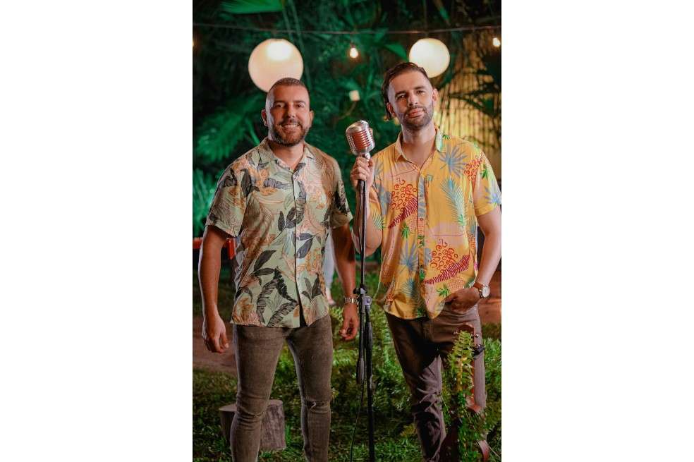Juanito y Lucho, integrantes de la agrupación musical, hablaron de sus proyectos musicales con los que celebrarán sus  diez años en la industria.