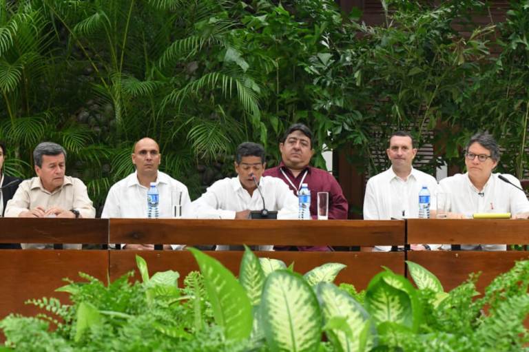 ¿Se abre paso una mesa de negociación entre el gobierno de Duque y el ELN?