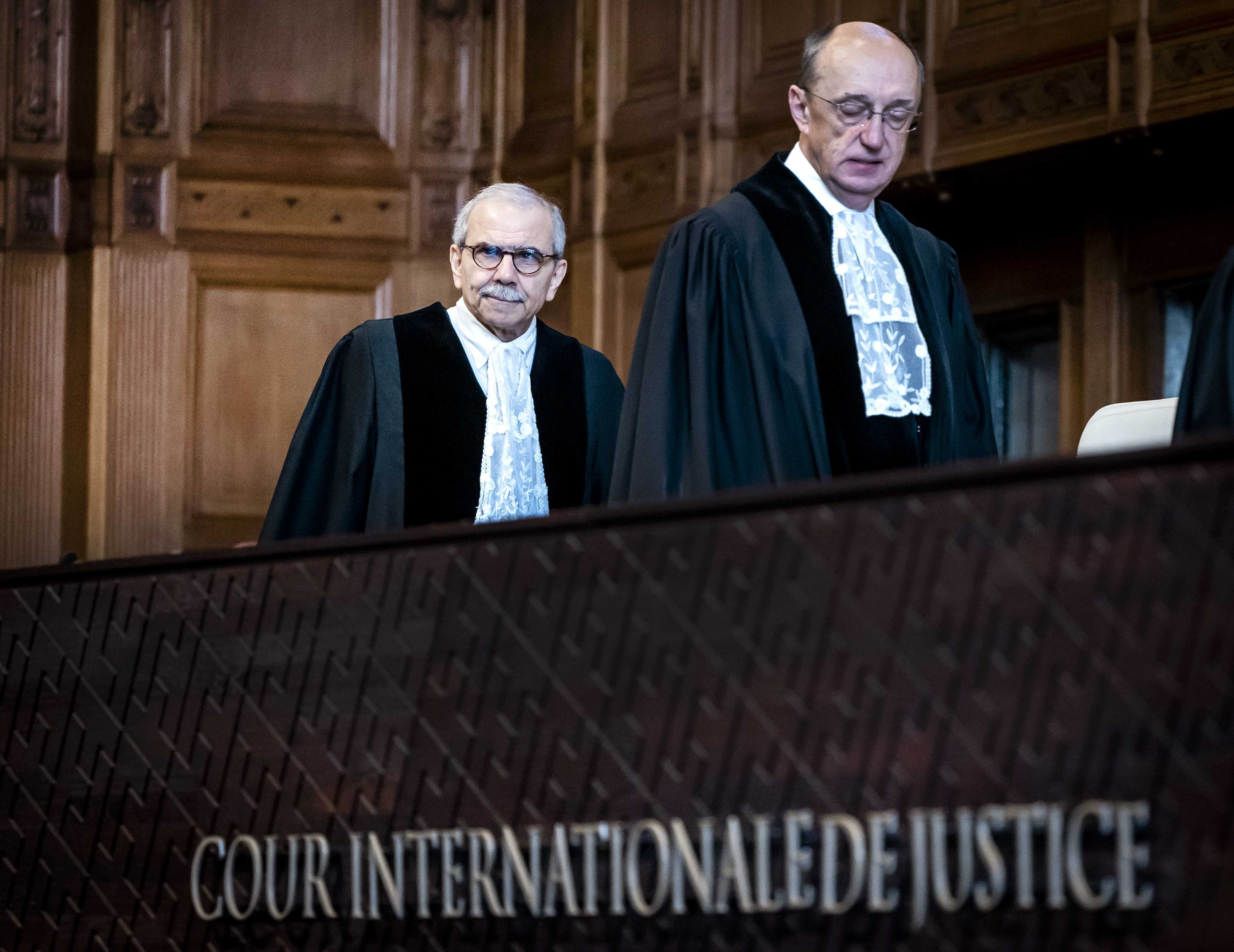 The Hague (Netherlands), 01/05/2024.- President of the International Court of Justice Nawaf Salam (L) arrives to the second day of a two-day hearing in the case brought by Mexico against Ecuador, in the Hague, the Netherlands, 01 May 2024. Mexico has filed a complaint with the ICJ in response to a police raid on the Mexican embassy in Ecuador, in which former Ecuadorian Vice President Jorge Glas was arrested. (tormenta, Países Bajos; Holanda, La Haya) EFE/EPA/Remko de Waal