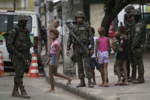 Muerte de una niña durante operación policial en Río de Janeiro genera indignación
