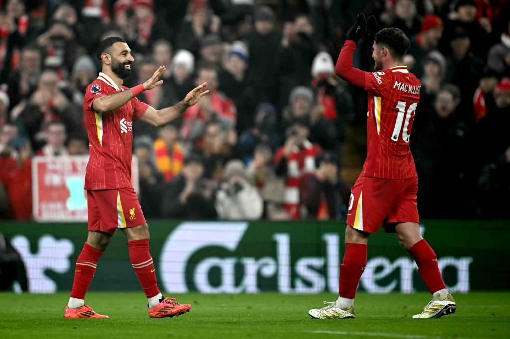 Liverpool, quien se mantiene líder de la Premier League, aún tiene un partido pendiente contra Everton.
