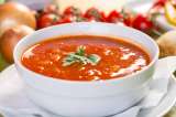 ¿Con mucho frío? Esta es la receta para preparar una sopa cremosa de fideos