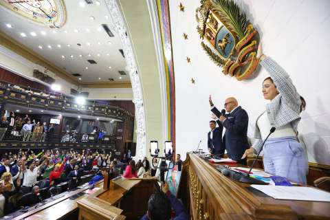 Ley Simón Bolívar: Asamblea de Venezuela debate para inhabilitar opositores
