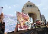 Artistas mexicanos exigen ley contra el uso de voces con IA sin permiso