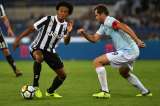 Cuadrado, titular en derrota de Juventus en la Supercopa de Italia