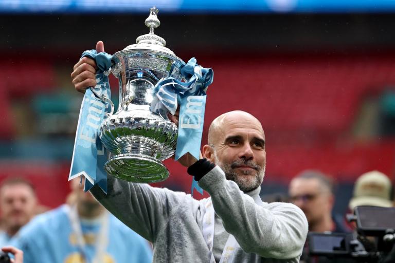 Pep Guardiola llegó a los 20 títulos con Manchester City y sigue haciendo historia