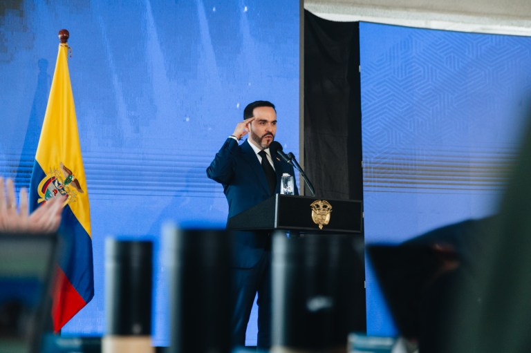 Esta es la directiva del gobierno De la Espriella para tratar con medios de comunicación