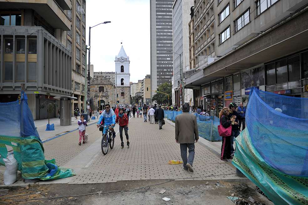 En el cruce de la carrera Séptima con avenida Jiménez ya se ve una muestra de cómo quedará la mayor parte de ese corredor. / Gustavo Torrijos