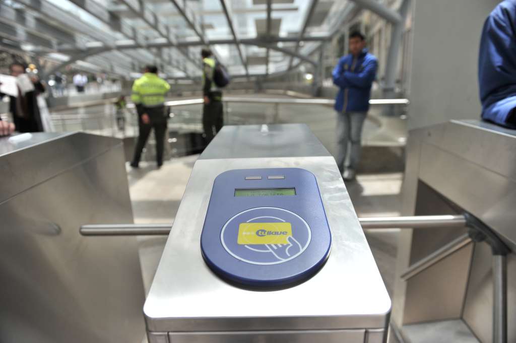 Inauguración de la estación Museo Nacional de Transmilenio, que contó con la presencia del alcalde Gustavo Petro.