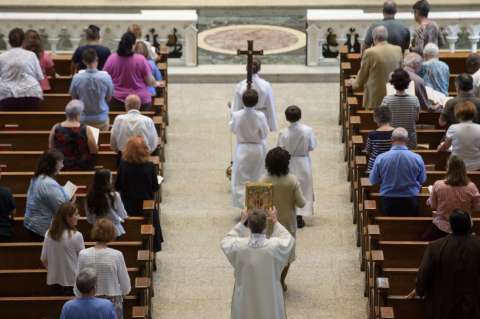 Nueva York se suma a las investigaciones sobre abusos de la iglesia