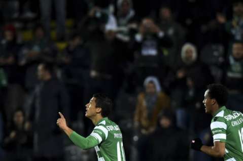 Fredy Montero será titular en el derbi ante Benfica