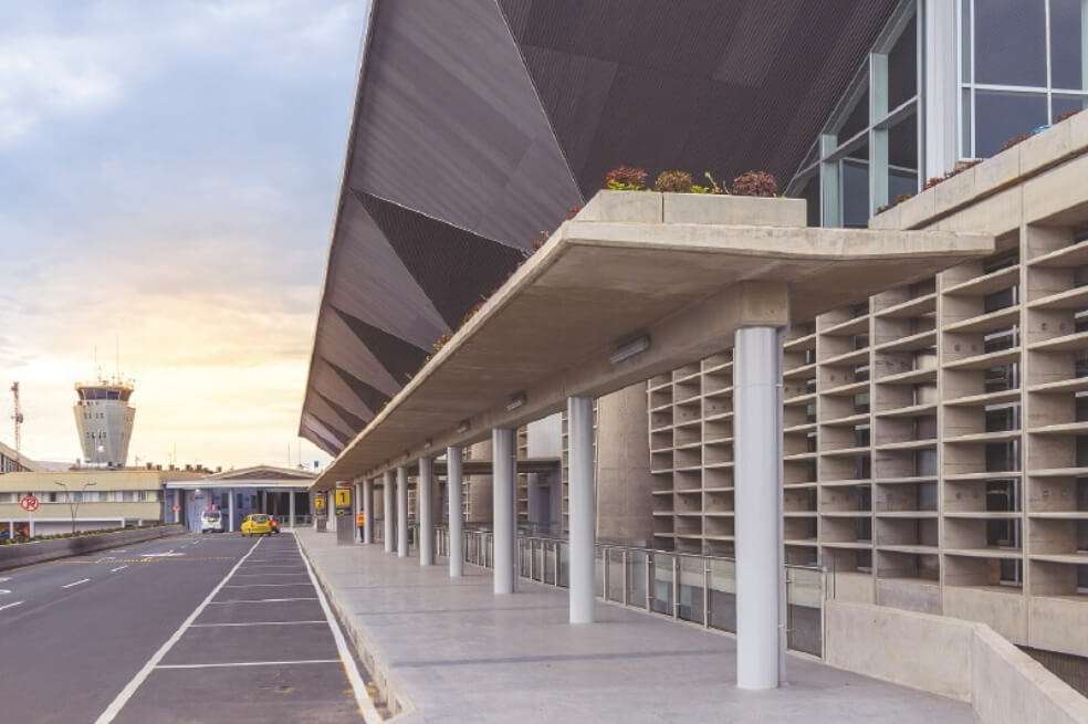 Dentro de los proyectos futuros se encuentra la ampliación del aeropuerto que sirve a Cali mediante una nueva licitación el próximo año. / Cortesía: Aerocali