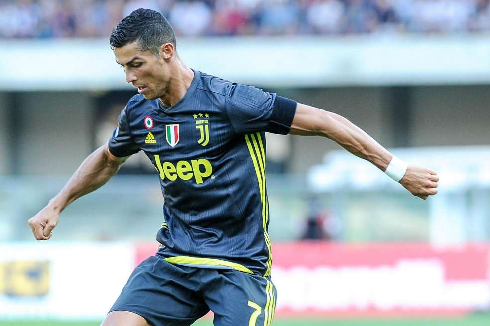 Cristiano Ronaldo en su primer partido con la Juventus de Turín. / EFE