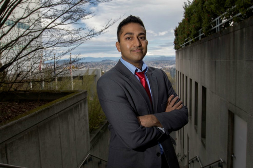 El oncólogo Vinay Prasad. / U. Oregon. 