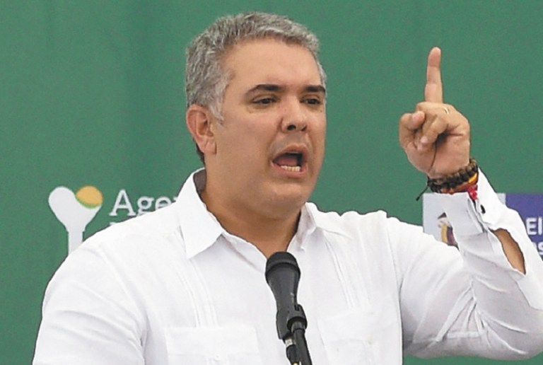 ‘Se enfrenta un blanco legítimo’: Duque sobre bombardeo en el que murieron menores