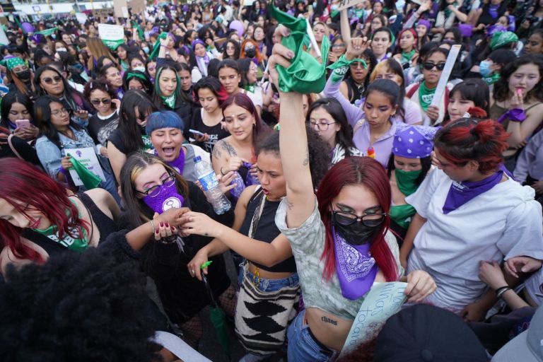 La organización femenina Fútbola también hizo un llamado a las mujeres futboleras para que se encontraran en el Centro de Memoria.