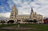 Dos biblias (Cuentos de sábado en la tarde)