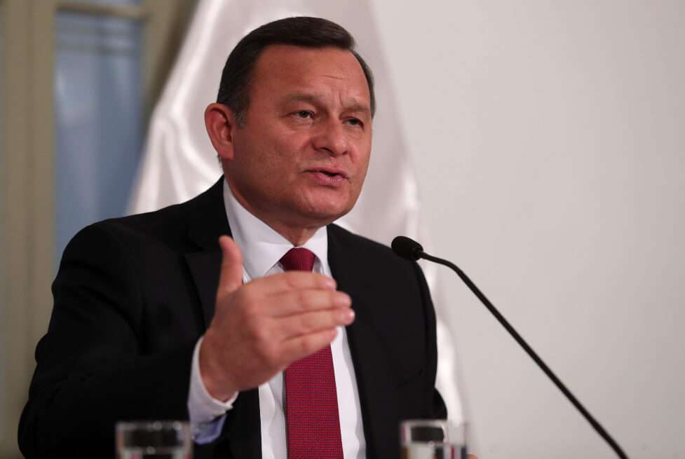 El canciller de Perú, Néstor Popolizio, organiza cumbre en agosto para discutir el tema de Venezuela. / EFE