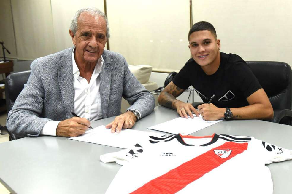 Rodolfo D’onofrio, presidente de River, y Juan Fernando Quintero, futbolista colombiano. / River Plate