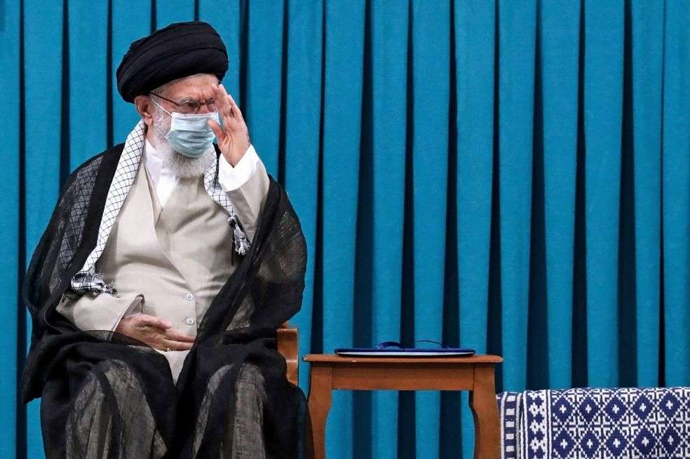 La Unión Europea se ha mostrado optimista con la llegada de Ebrahim Raisi a la presidencia de Irán para reactivar las negociaciones sobre el acuerdo nuclear.