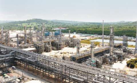 Exdirectivo de Reficar pedirá perdón por desfalco a la refinería