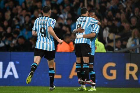 No se pierda este golazo entre Quintero y Roger Martínez en la Sudamericana: video