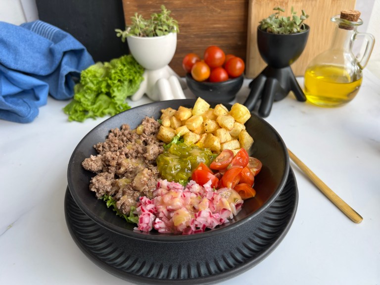 Tazón de hamburguesa casero: receta fácil paso a paso