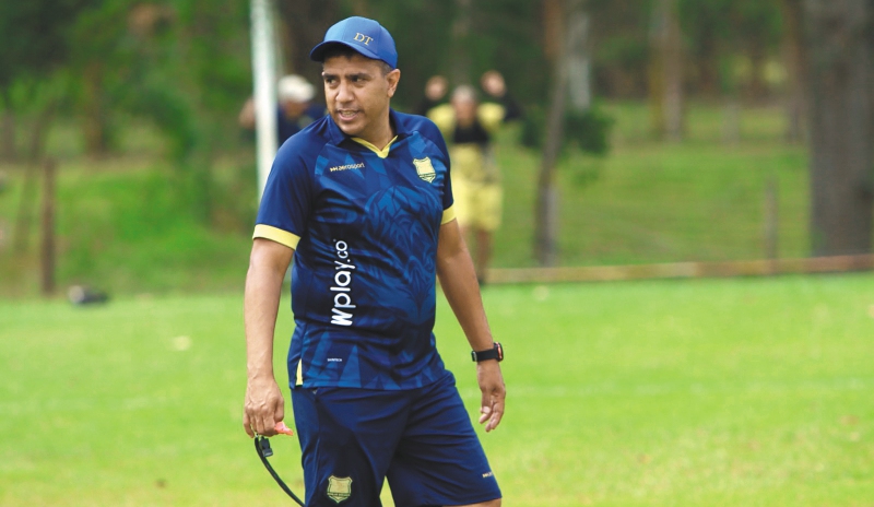 César Farías tiene un gran recorrido por equipos como Nueva Cádiz (Venezuela) y Xolos de Tijuana (México).