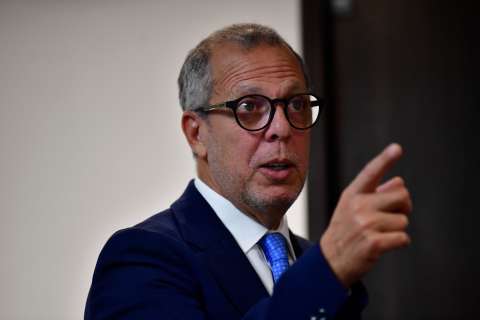 Las pruebas de la Procuraduría para suspender temporalmente a Alfredo Saade