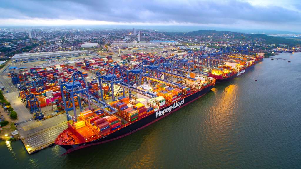 El puerto, ubicado en Cartagena, puso 13 grúas pórtico Súper Post Panamax en operación.