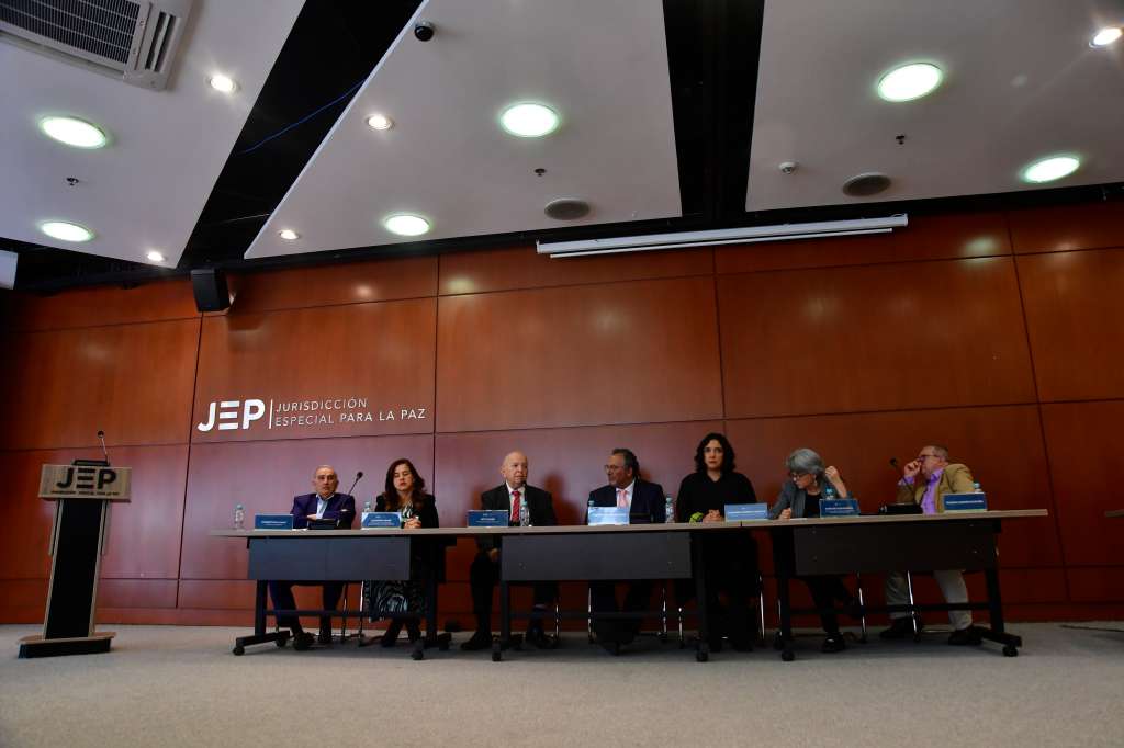 Actos de comunicación de los decretos de amnistía por parte de la Jurisdicción Especial de Paz (JEP)