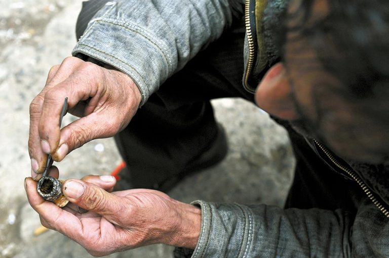 Uso controlado de drogas en Bogotá: un debate más allá de lo político