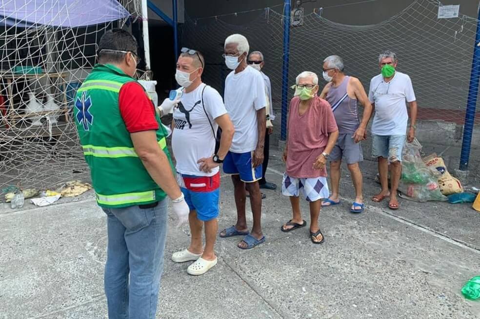 A los internos y guardias les practicaron un primer tamizaje para descartar síntomas, pero ellos piden que les practiquen las pruebas a todos.  / Alcaldía de Villavicencio