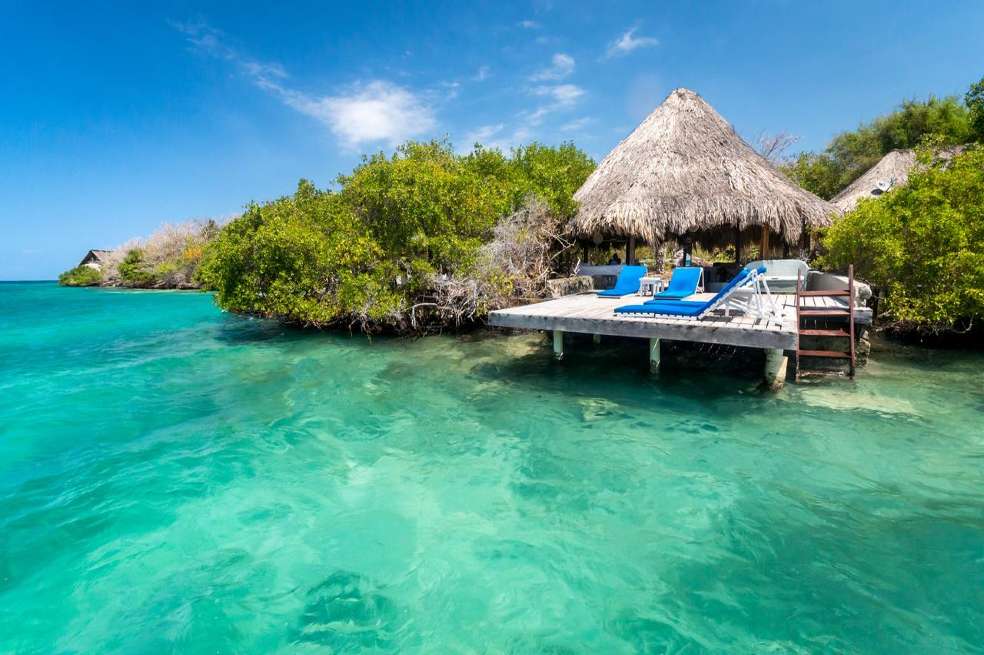 Contemplar el paraíso en Coralina Island, en las Islas del Rosario, es un privilegio natural.