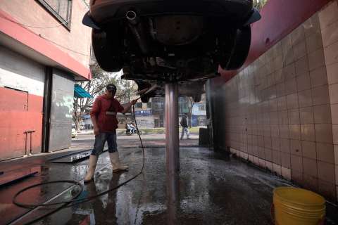 Homecenter suspende su servicio de autolavado para promover cuidado del agua